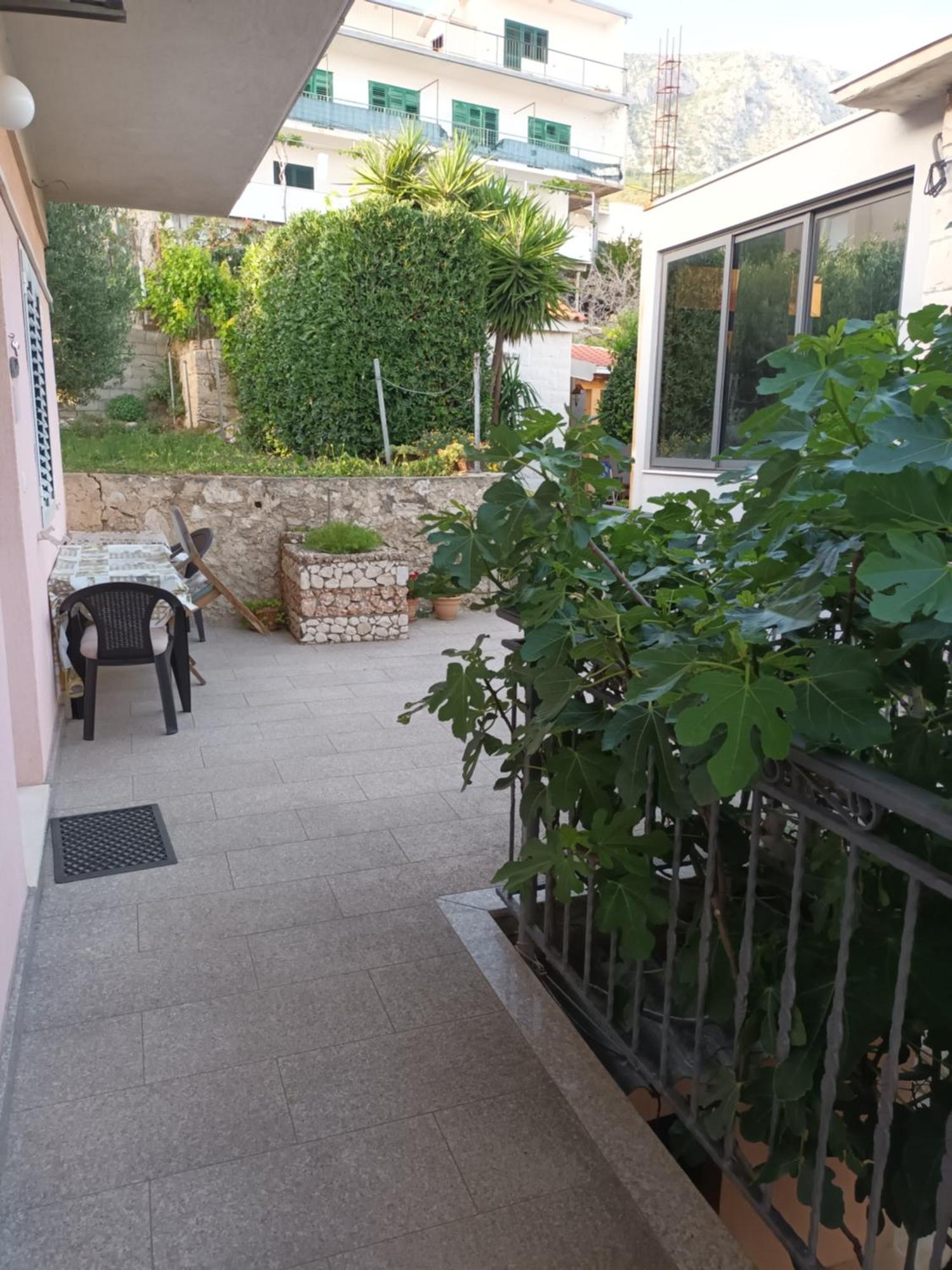 Cici Apartment Dugi Rat Exterior foto